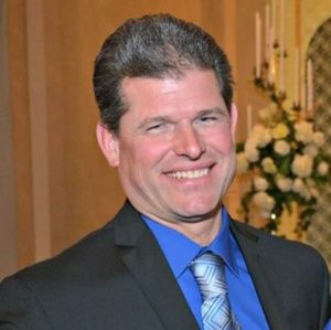 Meet your Posher, Bruce